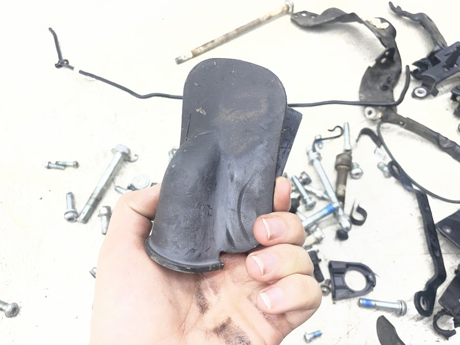 20-24 HARLEY-DAVIDSON SOFTAIL STANDARD FXST PARTS HARDWARE