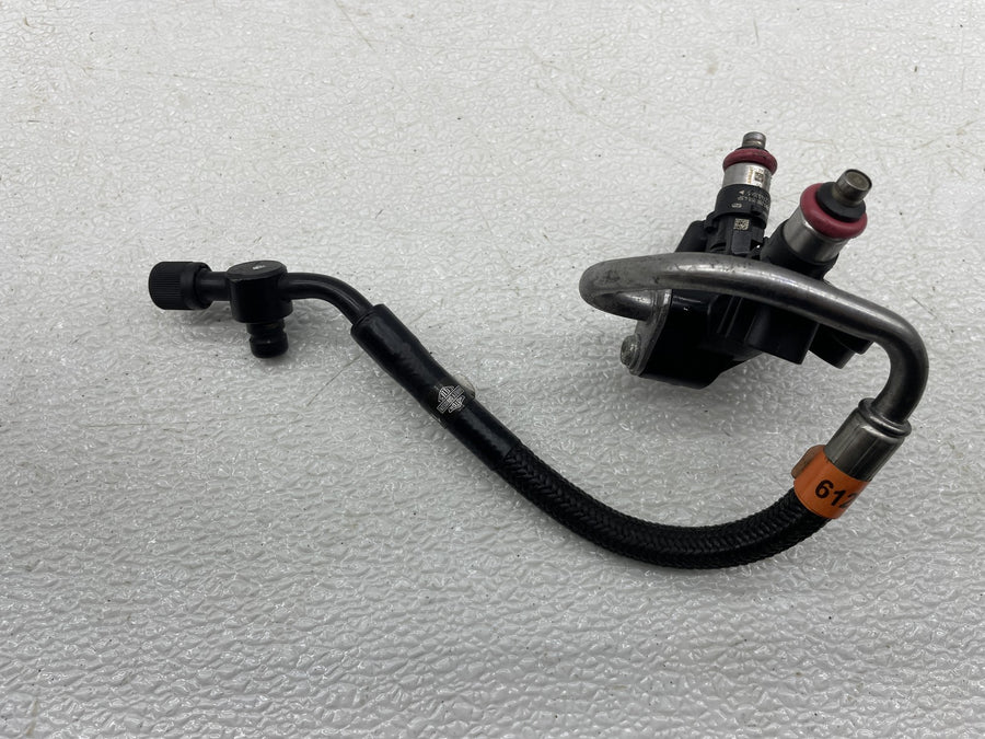 24-26 HARLEY-DAVIDSON STREET GLIDE FLHX FUEL INJECTORS W/ RAIL
