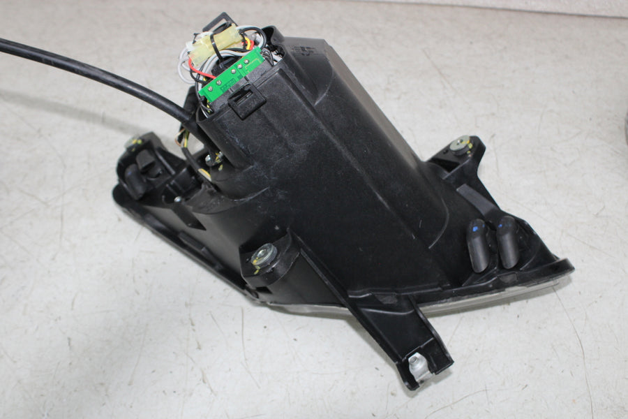10-12 CAN-AM SPYDER ROADSTER RT FRONT LEFT HEADLIGHT HEAD LIGHT LAMP