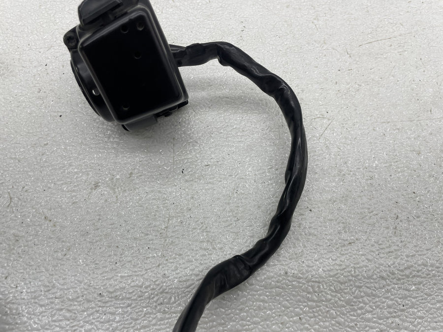 07-11 HARLEY-DAVIDSON STREET GLIDE FLHX LEFT CONTROL SWITCH