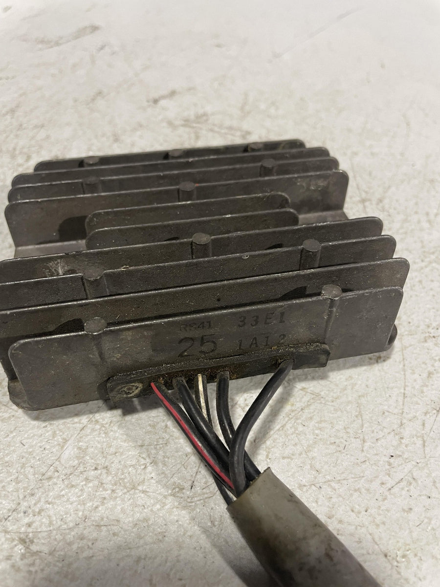 06-07 SUZUKI GSXR600 RECTIFIER VOLTAGE REGULATOR 32800-21H00
