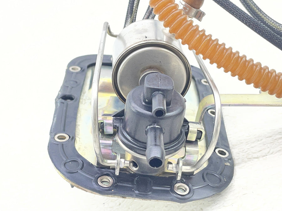 07-09 HARLEY-DAVIDSON SOFTAIL NIGHT TRAIN FXSTB FUEL GAS PUMP 75132-06