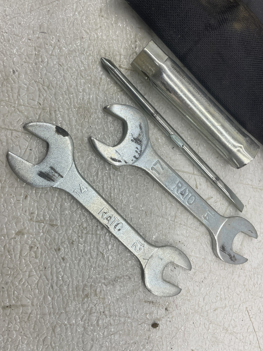 18-26 KAWASAKI Z125 PRO BR125 STOCK TOOLS OEM TOOL BAG KIT SET