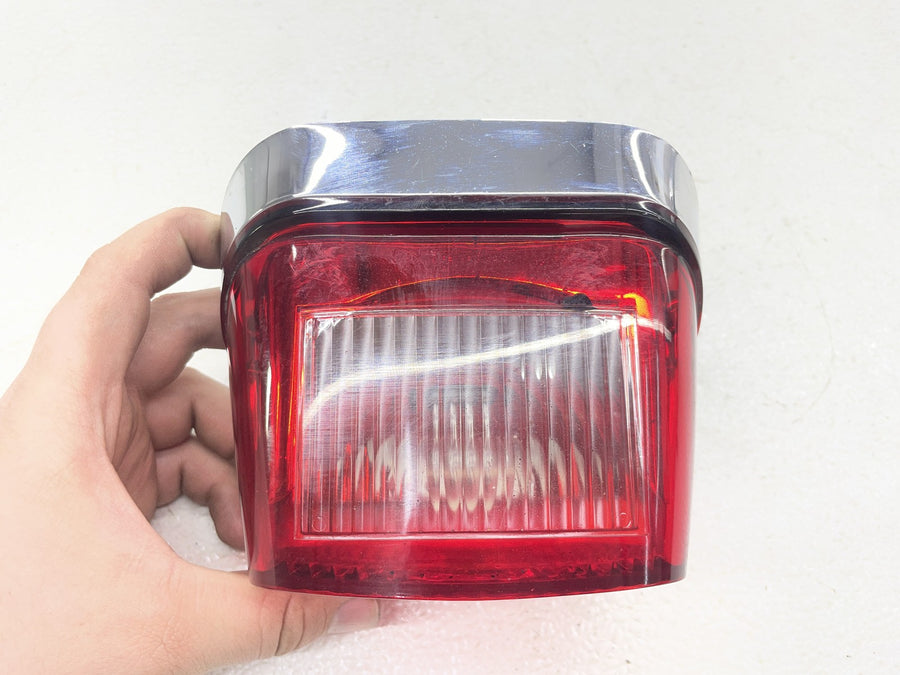 06-11 HARLEY-DAVIDSON DYNA LOW RIDER FXDL TAILLIGHT REAR TAIL BRAKE LIGHT
