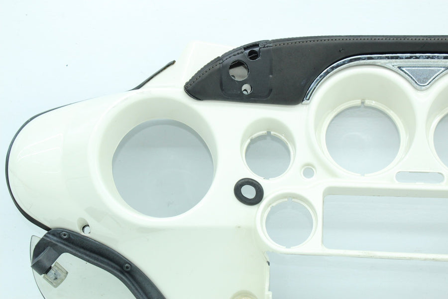 08 HARLEY-DAVIDSON ELECTRA GLIDE FLHTCUSE3 CVO FRONT UPPER INNER BATWING FAIRING