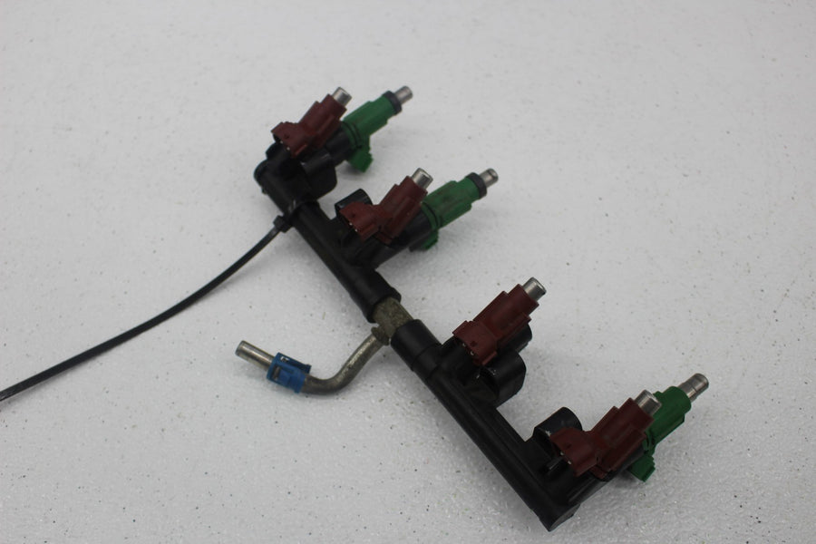 08-09 SUZUKI GSXR750 SECONDARY FUEL INJECTORS TOP AIRBOX GAS RAIL