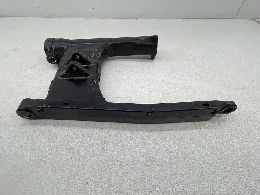 2012 SUZUKI BOULEVARD M109R REAR SWINGARM SUSPENSION ARM