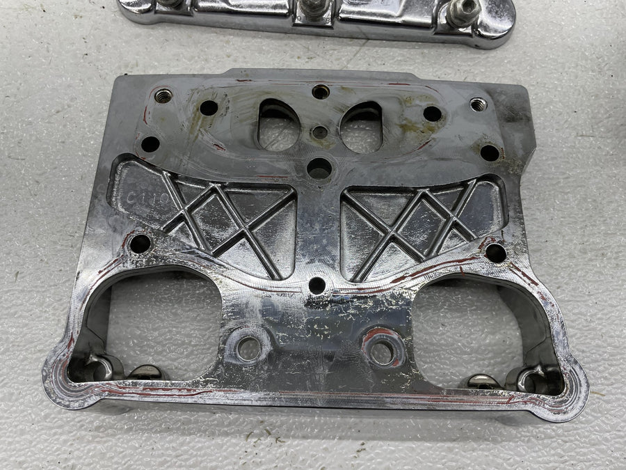 07-11 HARLEY-DAVIDSON ROAD KING CLASSIC TWIN CAM 96CI ENGINE ROCKER BOXES PAIR