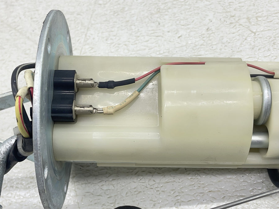 11-26 SUZUKI GSXR600 GSXR750 FUEL PUMP GAS PETROL SENDER UNIT 15100-14J01