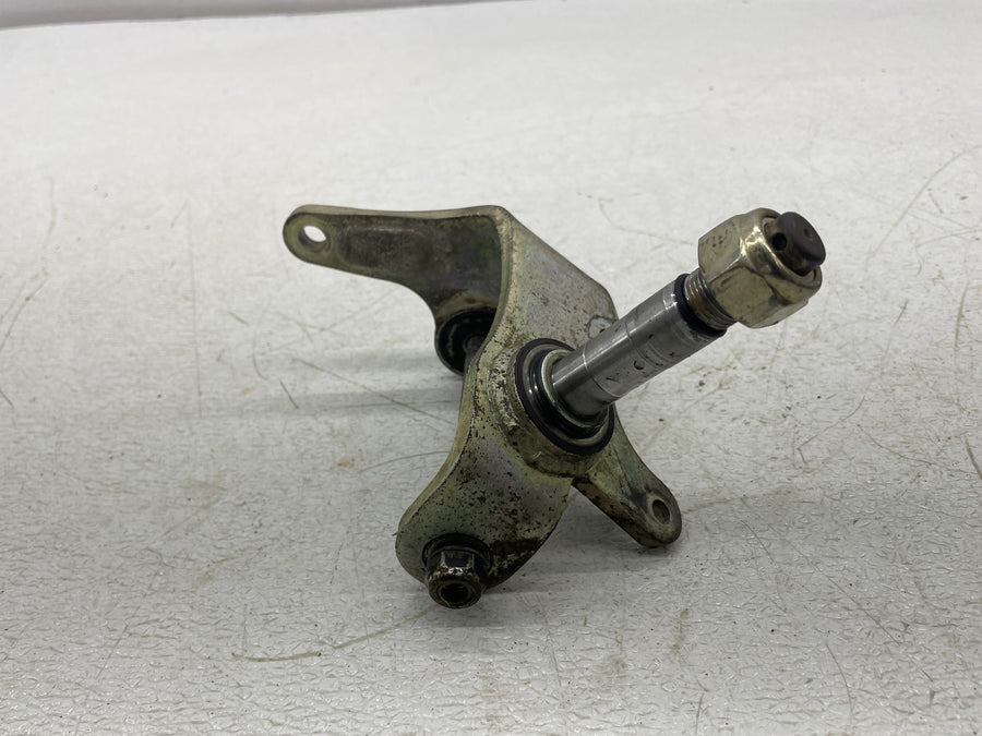 03-06 BOMBARDIER RALLY 200 FRONT STEERING KNUCKLES SET PAIR