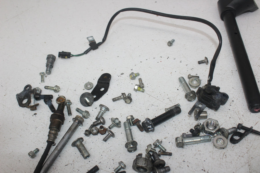2015 KAWASAKI NINJA 300 EX300A HARDWARE NUTS BOLTS CLIP PEG BALLIST SPROCKET