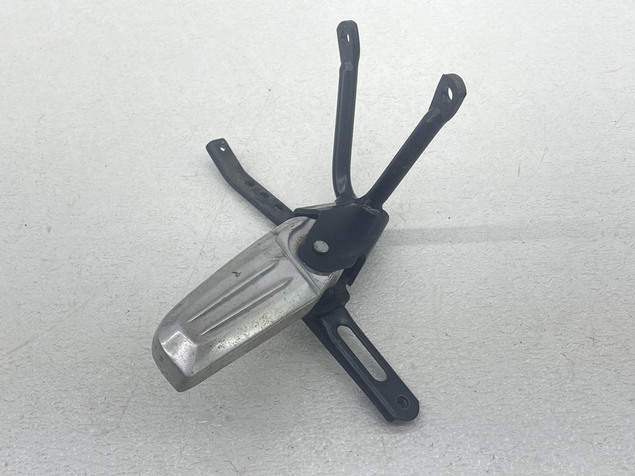 2011 HONDA PCX125 FRONT FOOT RESTS PEGS STEPS SET PAIR