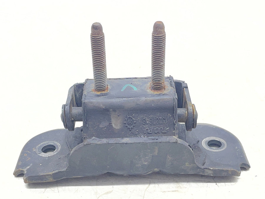 19 POLARIS SLINGSHOT SL TRANSMISSION MOUNT BRACKET 15287646