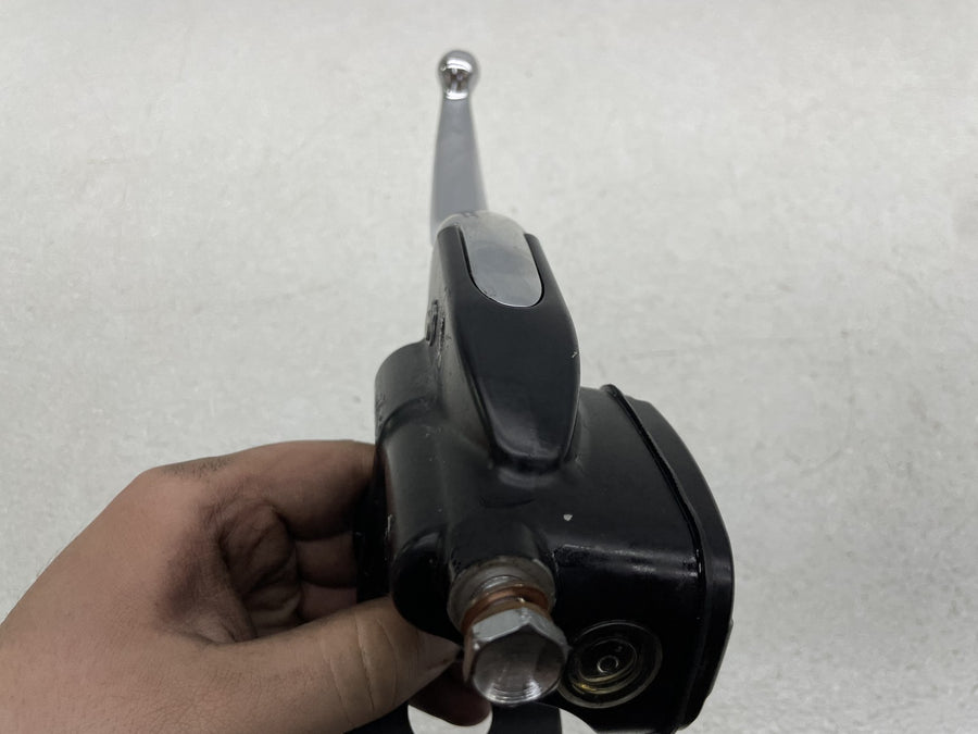 07-11 HARLEY-DAVIDSON ROAD KING CLASSIC FLHRC FRONT BRAKE MASTER CYLINDER