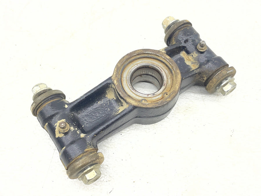 16-26 CF-MOTO CFORCE 400 400S REAR BACK LEFT STEERING KNUCKLE SPINDLE