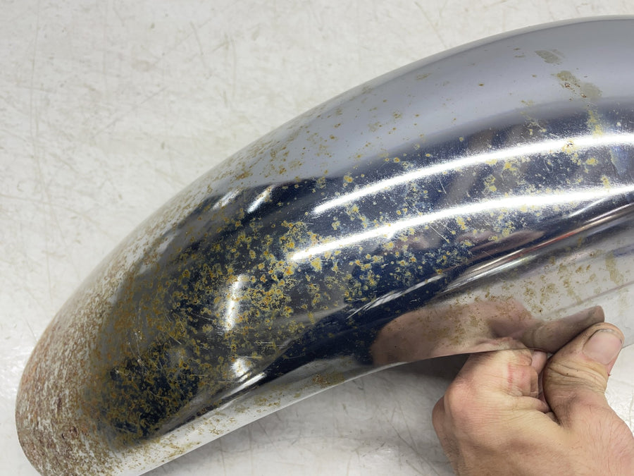 83 HONDA SHADOW 750 VT750 FRONT WHEEL FENDER 61100-ME9-000