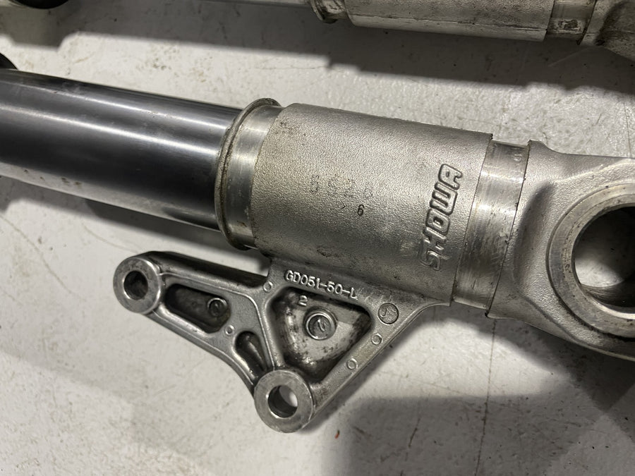 2007 DUCATI ST3 FRONT FORKS SHOCK SUSPENSION SET PAIR