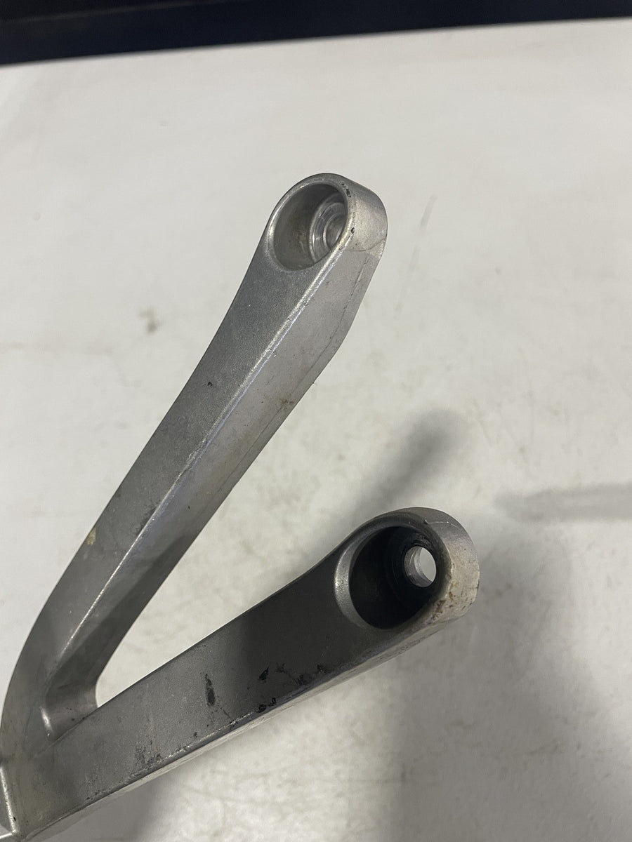 09-12 HONDA CBR600RR REAR BACK PASSENGER PEG SET PAIR