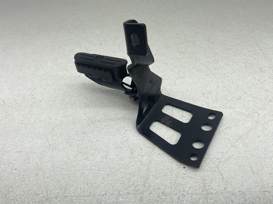 11-15 BMW G650 GS G650GS LEFT RIGHT FRONT FOOT RESTS PEGS STEPS SET PAIR
