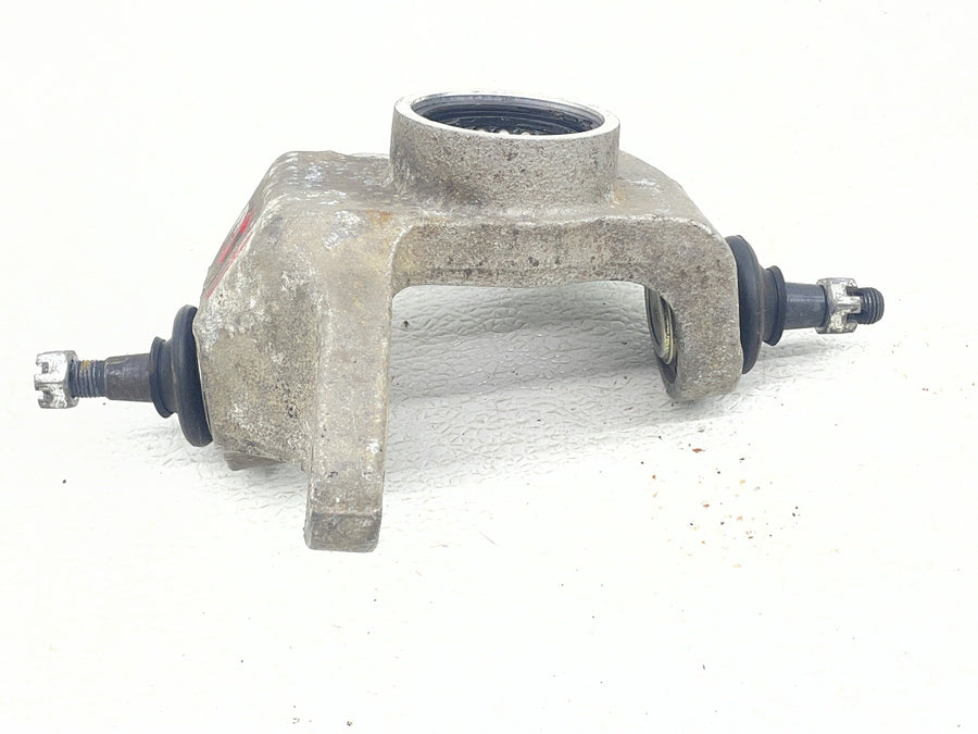 05-09 KAWASAKI BRUTE FORCE 750 KVF750 FRONT RIGHT STEERING KNUCKLE 39186-0034