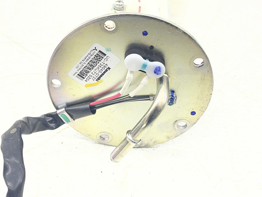 15-21 KAWASAKI VERSYS 650 KLE650 FUEL PUMP GAS PETROL SENDER UNIT 49040-0737