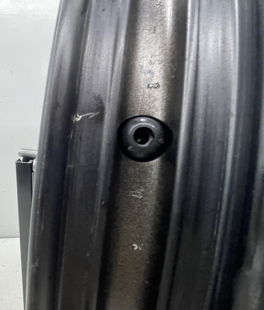 21-22 HARLEY-DAVIDSON IRON 883 XL883N FRONT WHEEL RIM STRAIGHT 19"