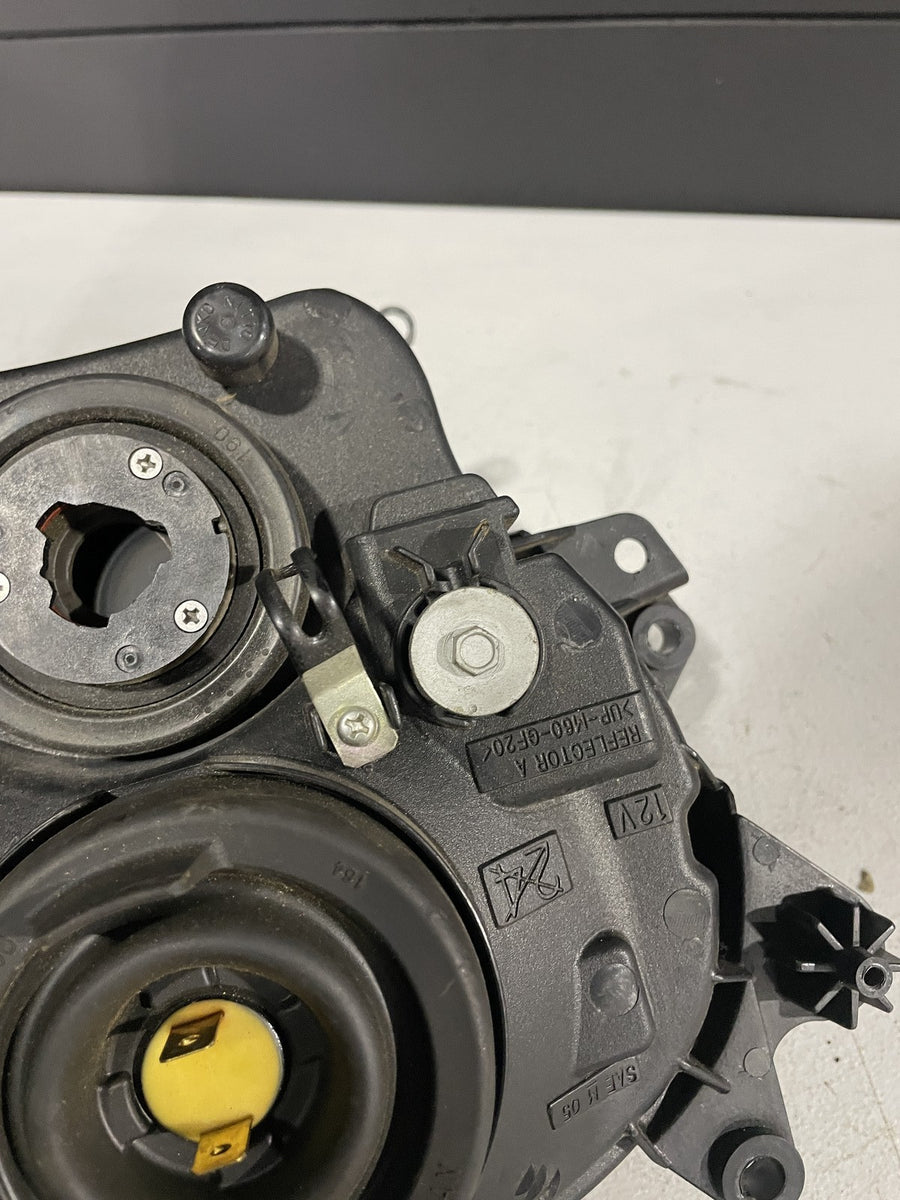 07-08 SUZUKI GSXR1000 FRONT HEADLIGHT HEAD LIGHT LAMP