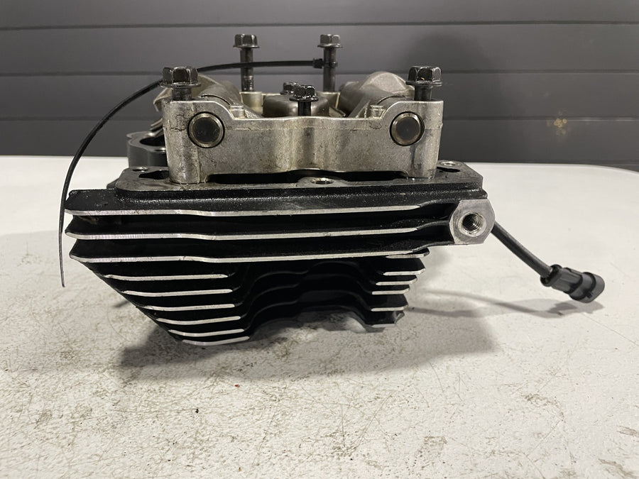 06-11 HARLEY-DAVIDSON DYNA STREET BOB FXDBI REAR ENGINE TOP END CYLINDER HEAD