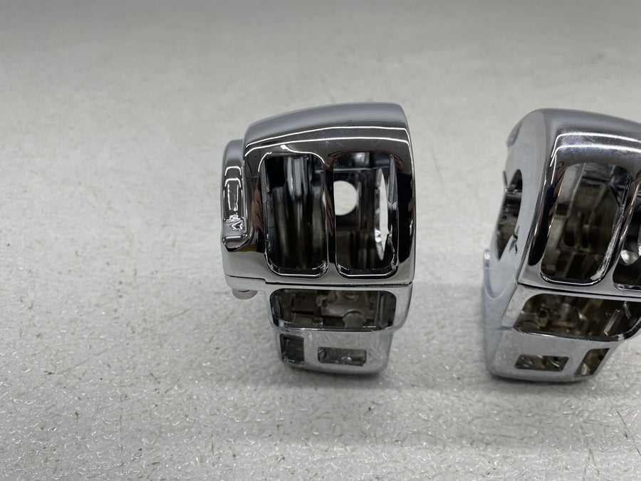 89-91 HARLEY-DAVIDSON ELECTRA GLIDE CLASSIC CHROME SWITCH SHELLS HOUSING PAIR