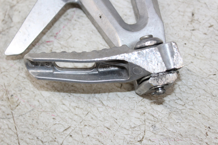 2005 Honda CBR600RR REAR BACK PASSENGER PEG SET PAIR