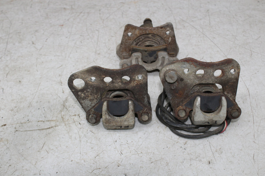 05 POLARIS SPORTSMAN 500 RIGHT LEFT FRONT REAR BACK BRAKE CALIPER CALIPERS