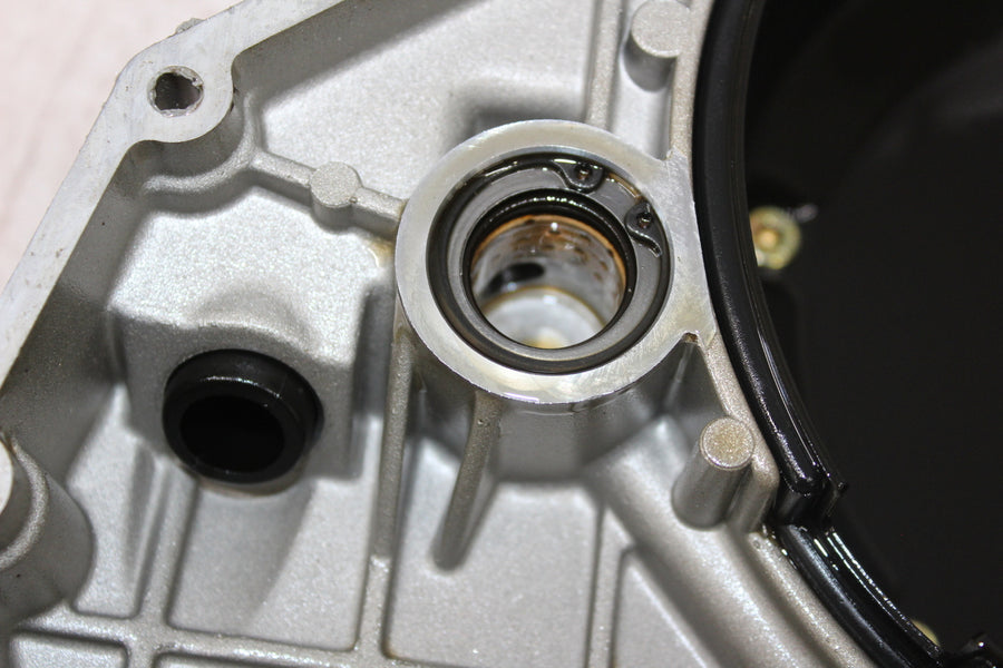 2001 DUCATI MONSTER 600 CLUTCH SIDE ENGINE MOTOR COVER