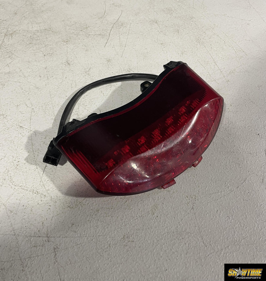 07-12 TRIUMPH STREET TRIPLE 675 REAR TAIL TAILLIGHT BACK BRAKE LIGHT