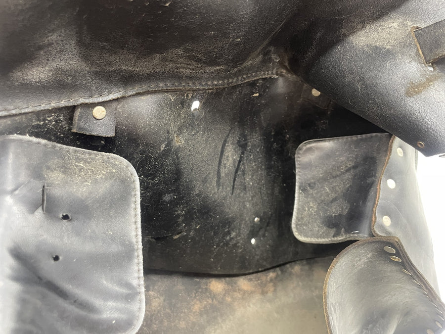07-11 HARLEY-DAVIDSON SPORTSTER 1200 XL1200C LEATHER SADDLEBAGS SET PAIR