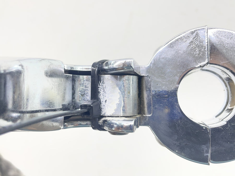 24-26 HARLEY-DAVIDSON ROAD GLIDE FLTRX 117CI M8 CHROME CLUTCH LEVER PERCH MOUNT