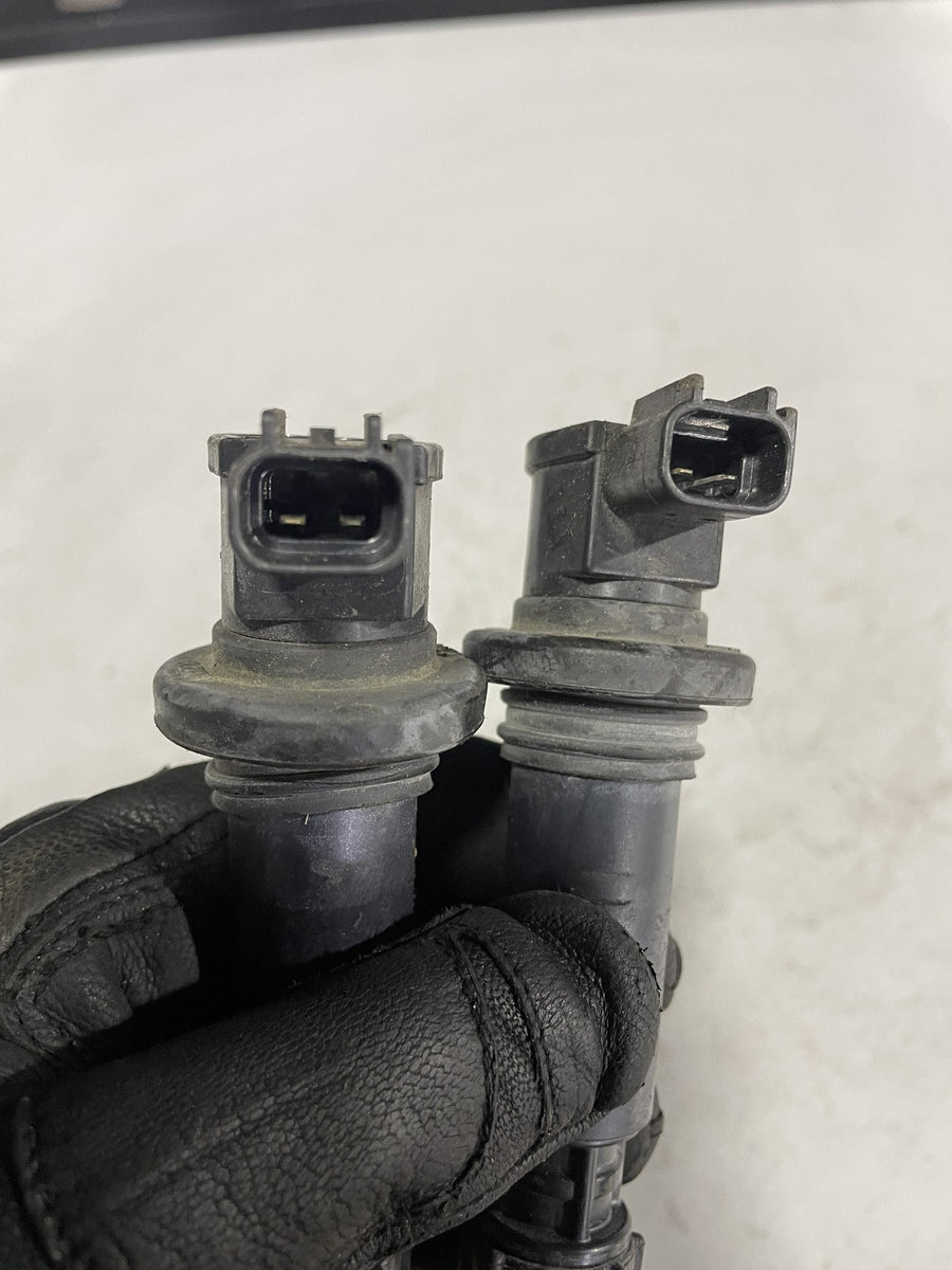 06-07 SUZUKI GSXR600 IGNITION COILS COIL SPARK PLUG CAPS