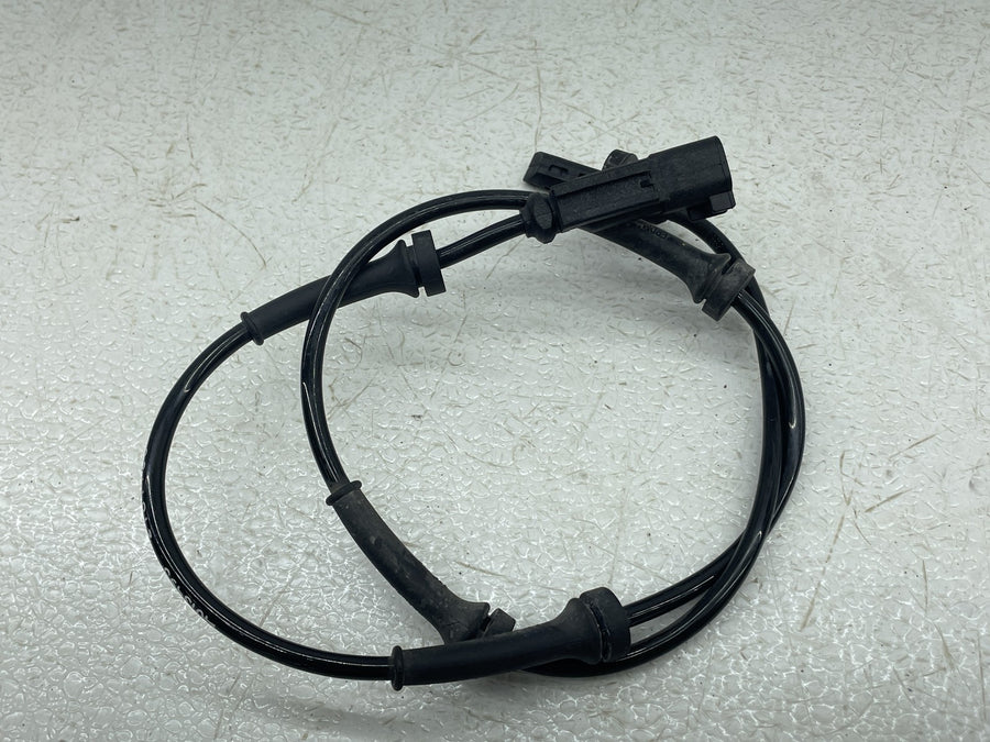 19 POLARIS SLINGSHOT SL FRONT WHEEL RIGHT SPEED SPEEDOMETER SENSOR 0265009348