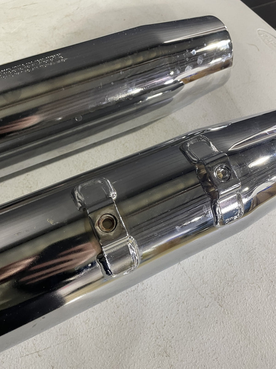 17-20 HARLEY-DAVIDSON TRI GLIDE MUFFLER EXHAUST SILENCER PIPE
