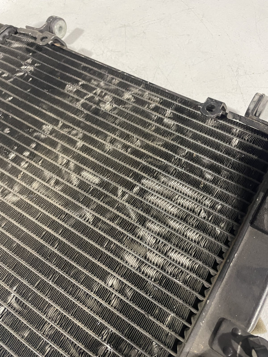 99-02 YAMAHA YZF R6 ENGINE RADIATOR MOTOR COOLER COOLING RADIATER