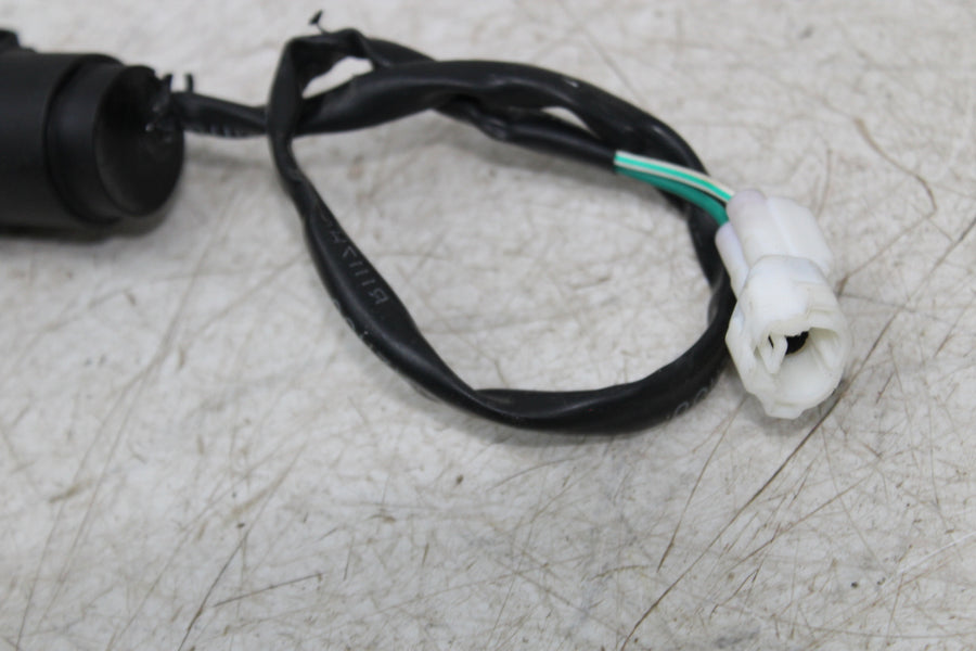 24 CF-MOTO UFORCE 600 12V OULET PLUG SWITCH