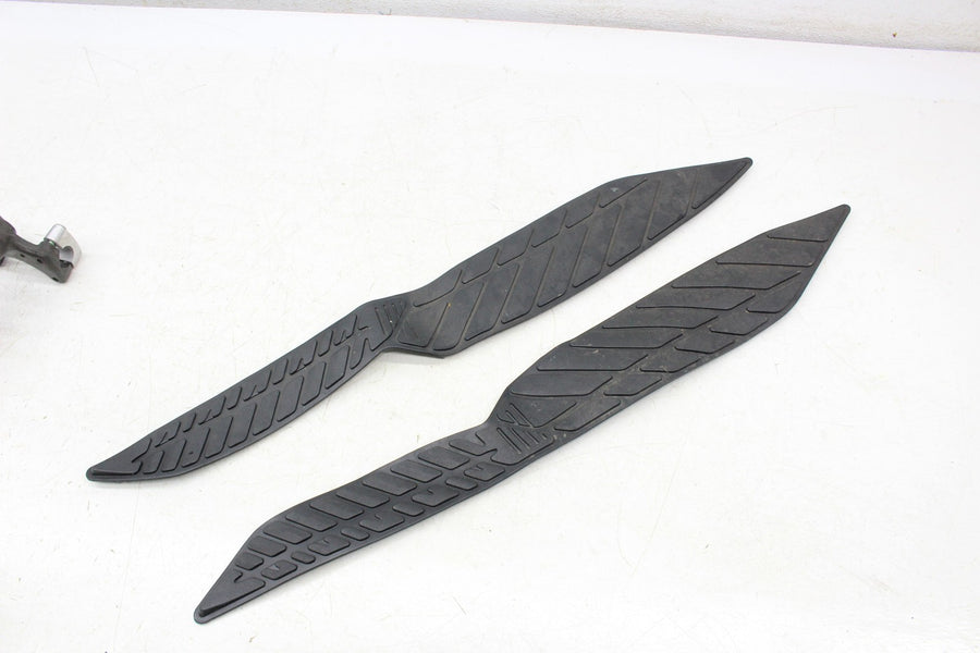 03-06 SUZUKI BURGMAN 400 AN400 FRONT REAR FOOT REST FLOORBOARDS GRIP MAT SET