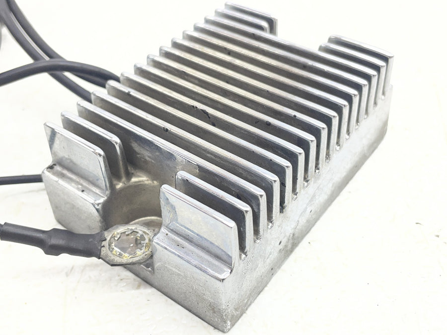 00-06 HARLEY-DAVIDSON DYNA WIDE GLIDE FXDWG CHROME RECTIFIER VOLTAGE REGULATOR