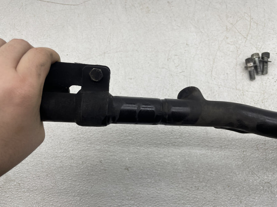 04-06 HARLEY-DAVIDSON SPORTSTER 1200 XL1200L MUFFLER EXHAUST PIPE BRACKET MOUNT