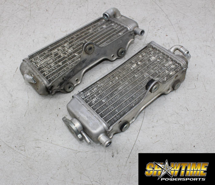 00 YAMAHA YZ125 ENGINE MOTOR COOLING COOLER RADIATOR RADIATORS PAIR (READ)
