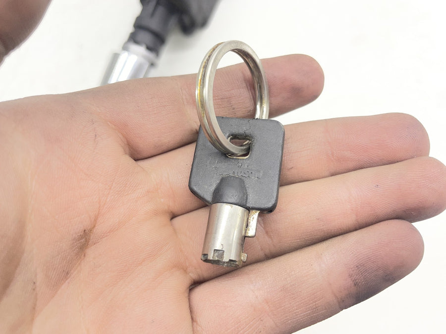 12-16 HARLEY-DAVIDSON ELECTRA GLIDE ULTRA CLASSIC FLHTCU IGNITION LOCK W/ KEY
