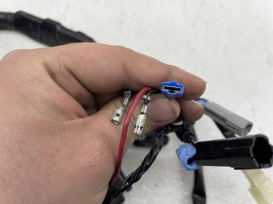 06-15 YAMAHA FZ1 MAIN ENGINE WIRING HARNESS MOTOR WIRE LOOM