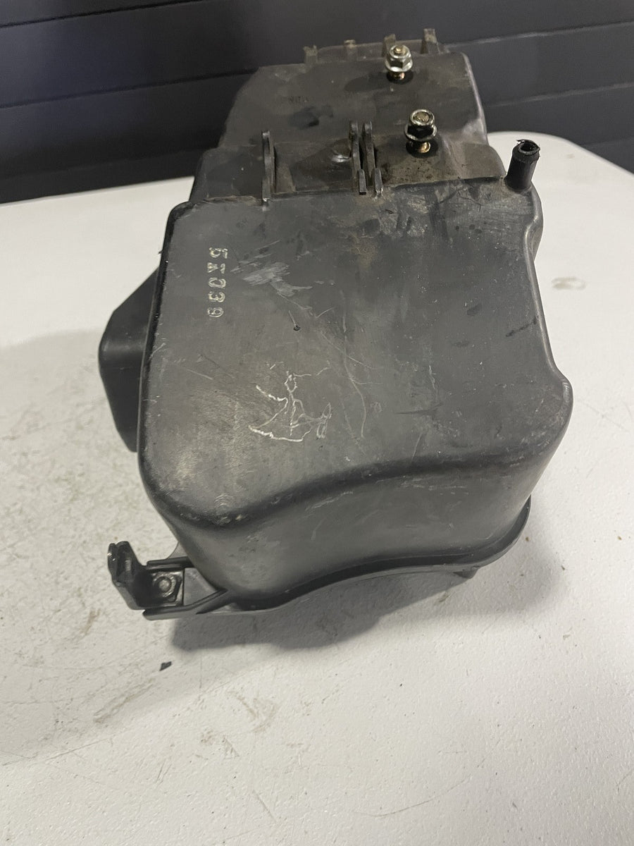 99-08 HONDA SHADOW SPIRIT 1100 VT1100 AIRBOX AIR INTAKE FILTER BOX