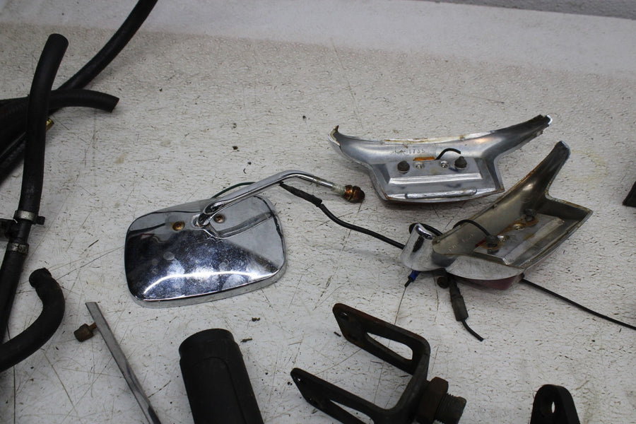 81 HARLEY-DAVIDSON TOUR GLIDE FLT PARTS HARDWARE MIRROR RISERS HORN