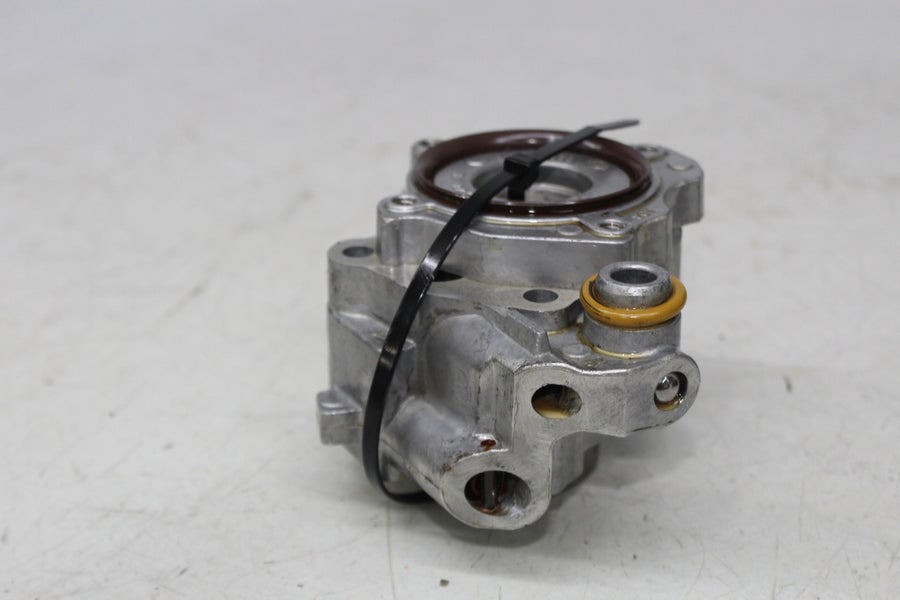 20-24 HARLEY-DAVIDSON SOFTAIL FXST ENGINE MOTOR OIL PUMP