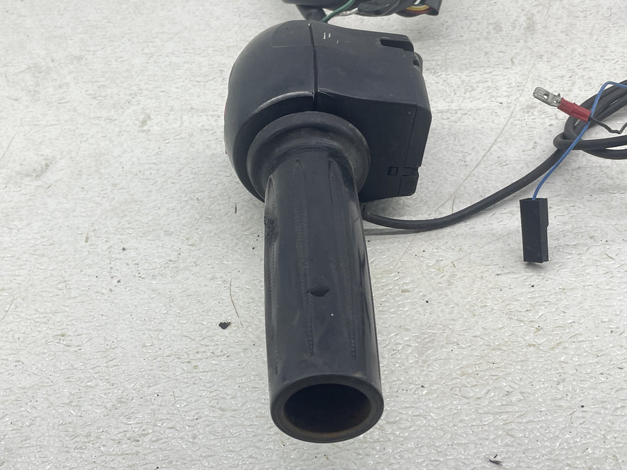 12-17 VICTORY CROSS COUNTRY TOUR RIGHT LEFT SWITCH CONTROL HORN SIGNALS ON OFF